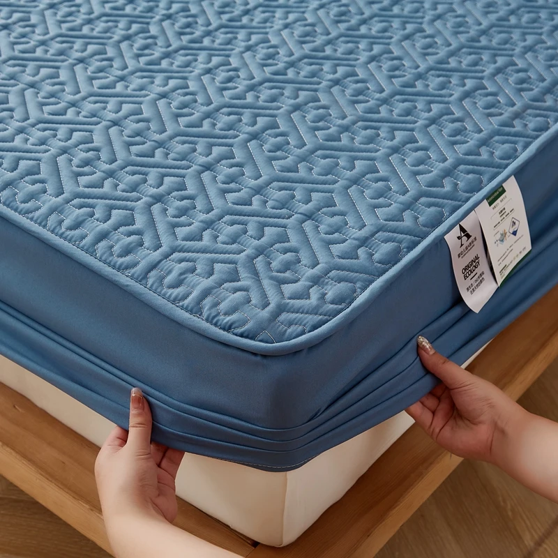 Pure Cotton Quilted Mattress Pad Topper Customized Anti-bacterial Queen King Size Bed Pad Protector Cover Without Pillowcase