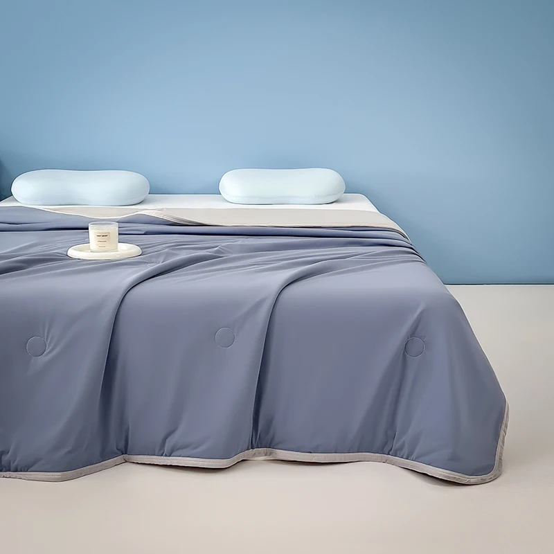 Newest Summer Quilt Soild Color Lightweight Comforter Soft Ice Silk Cooling Blanket with Double Side Arc-Chill Cold Tech Fabric