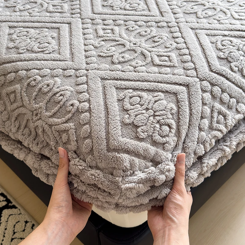 Jacauard Thick Warm Coral Plush Mattress Cover High Qulaity Abti-Slip Breathable Fitted Bed Sheet Single Double Queen King Size