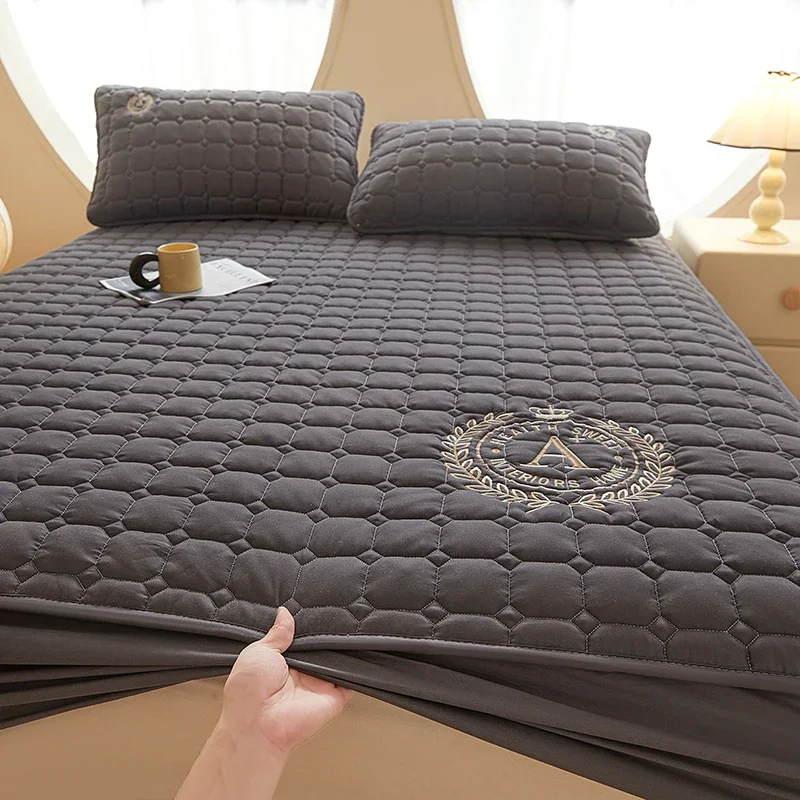 WASART Thicken quilted mattress protector cover solid embroidery luxury double bed elastic fitted sheet style bed protection pad