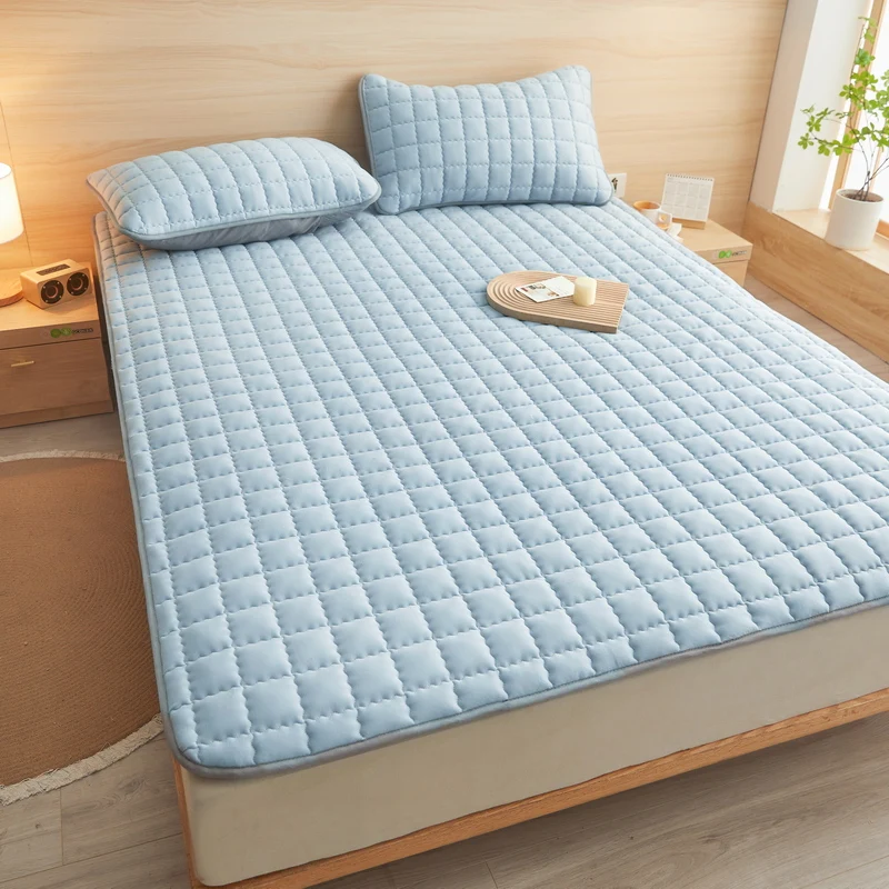 Waterproof Mattress Pads Foldable Bed Cover for Home Hotel Solid Color Mattress Cover Protector Non-Slip Breathable Bedding Mat