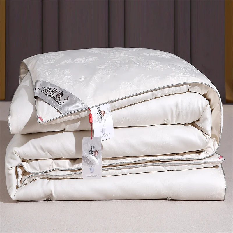 Luxury Mulberry Silk Quilt Comforter All Season Bed Blanket Jacquard 100% Silk Filling Quilts with 100% Cotton Cover Queen Duvet