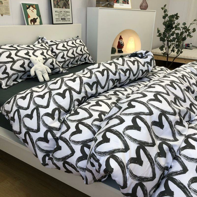 Bedsheet Set with Pillow ... Duvet Cover 140x200 King Size Bedspreads In Offer...Bed Linen 135x200 Luxury Bedding Set